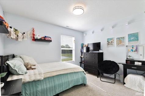 7962 Cordovan Cove Fort Wayne IN 46835