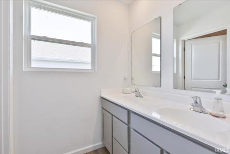 7962 Cordovan Cove Fort Wayne IN 46835