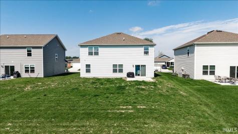 7962 Cordovan Cove Fort Wayne IN 46835