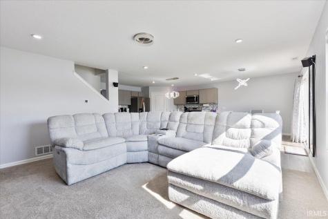 7962 Cordovan Cove Fort Wayne IN 46835