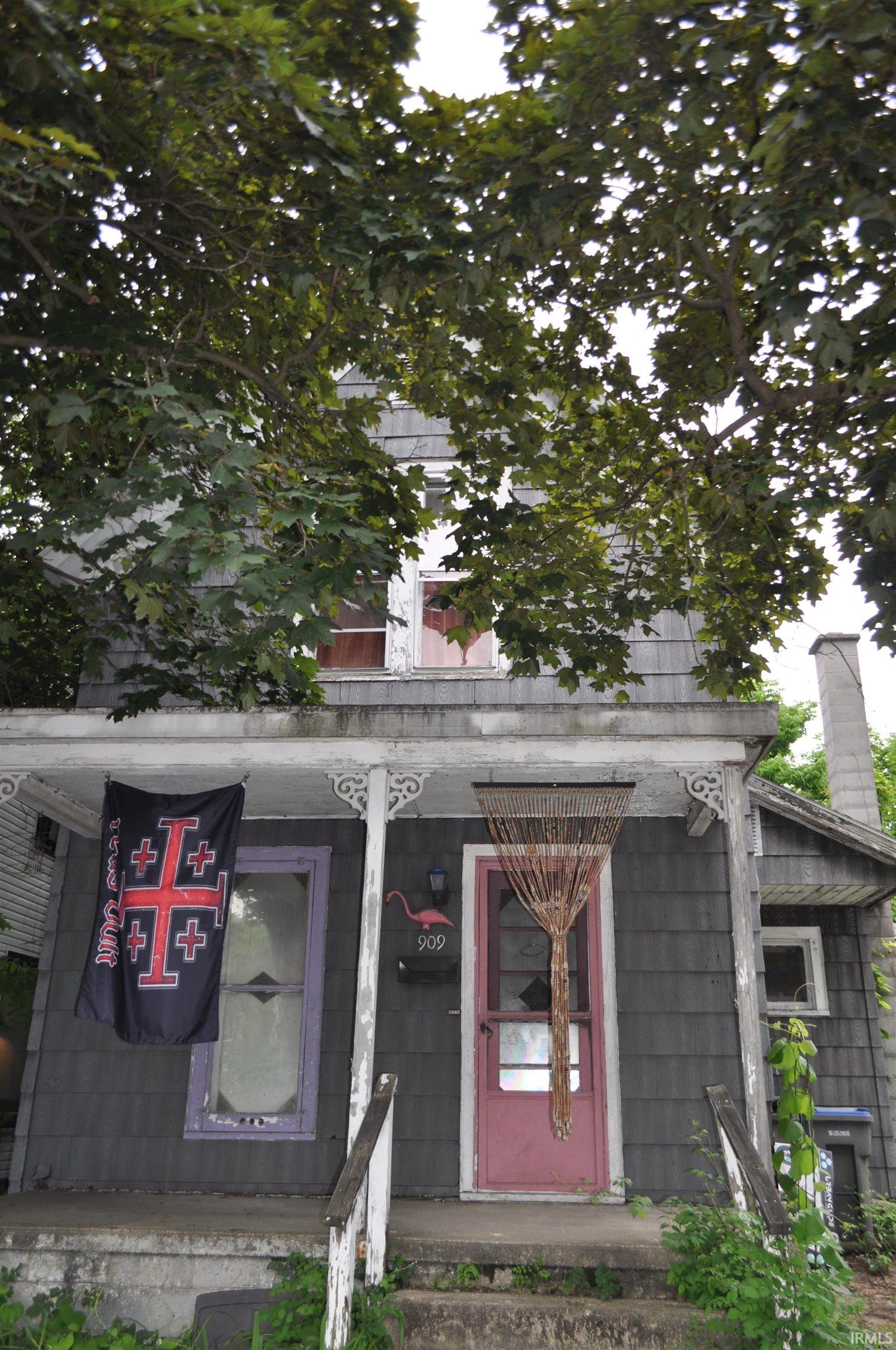 909 S Main Street Goshen IN 46526