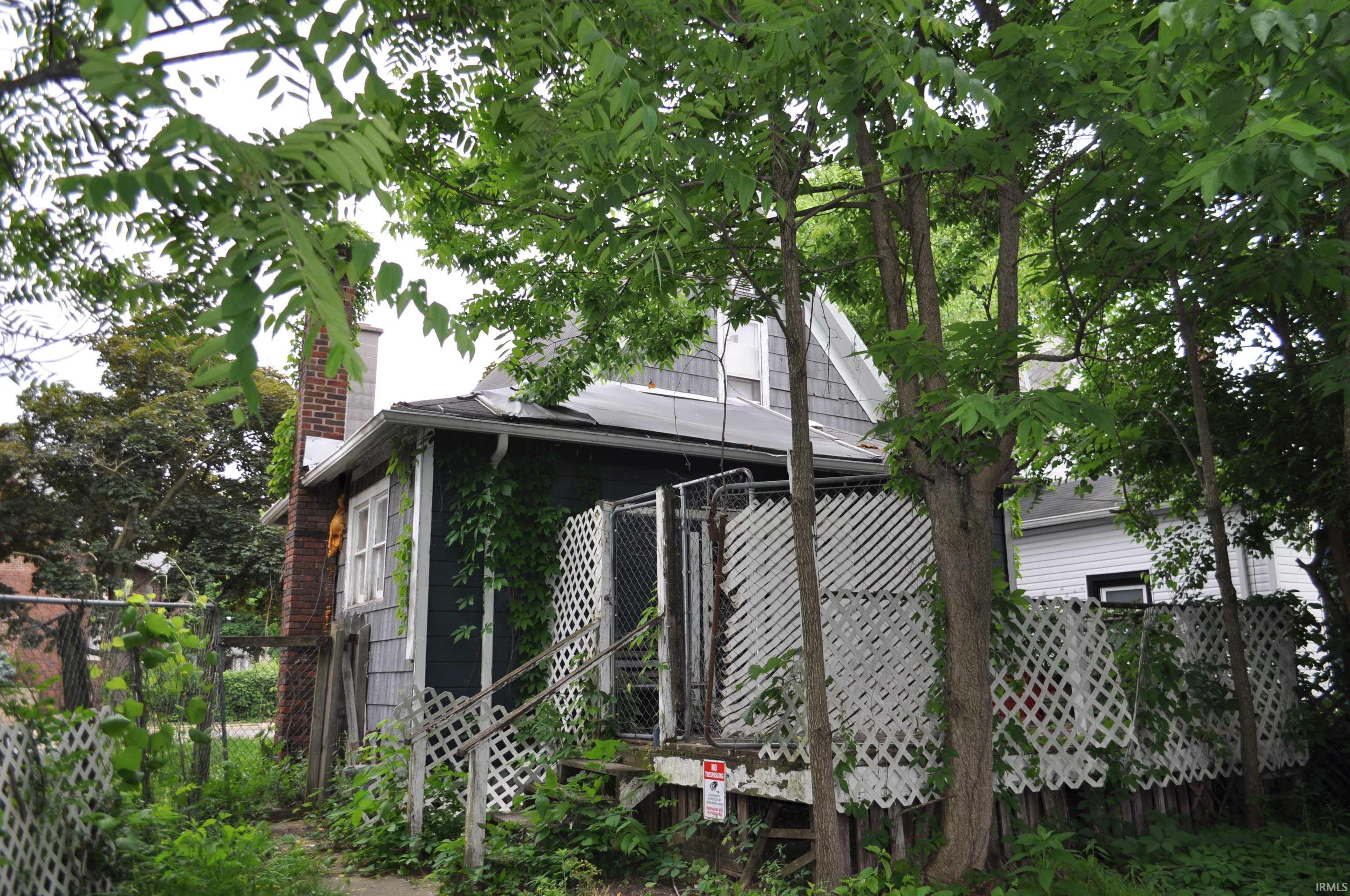 909 S Main Street Goshen IN 46526