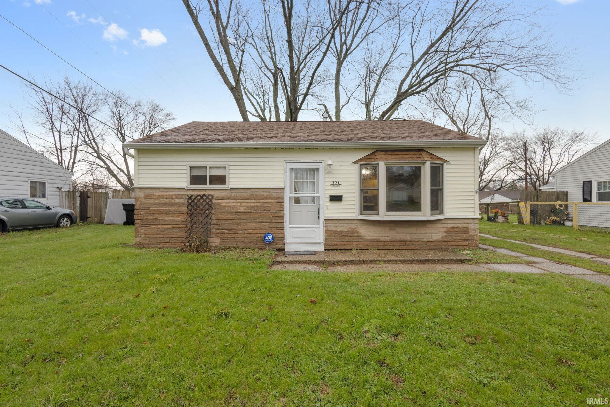 321 Barbie Street South Bend IN 46614