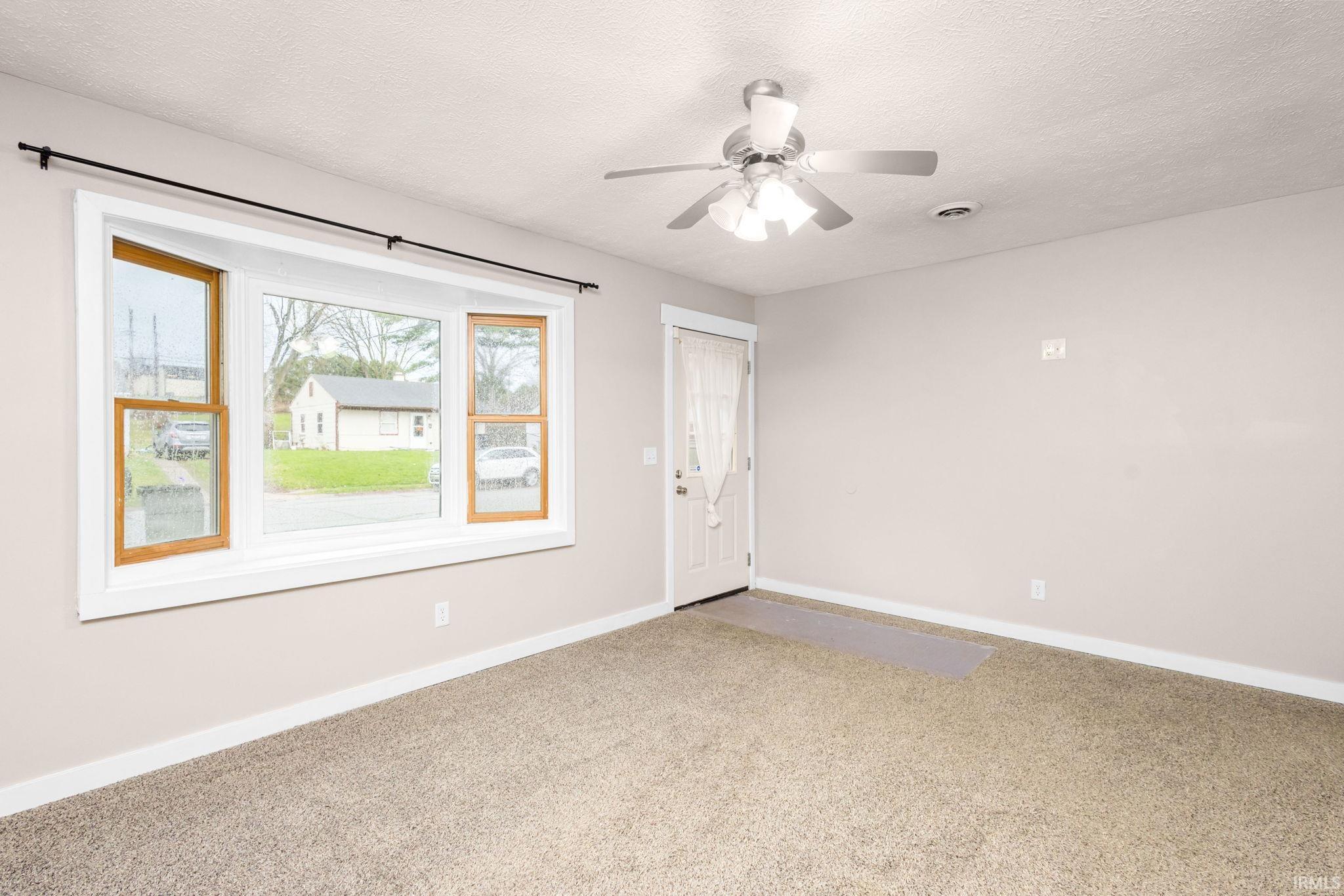 321 Barbie Street South Bend IN 46614