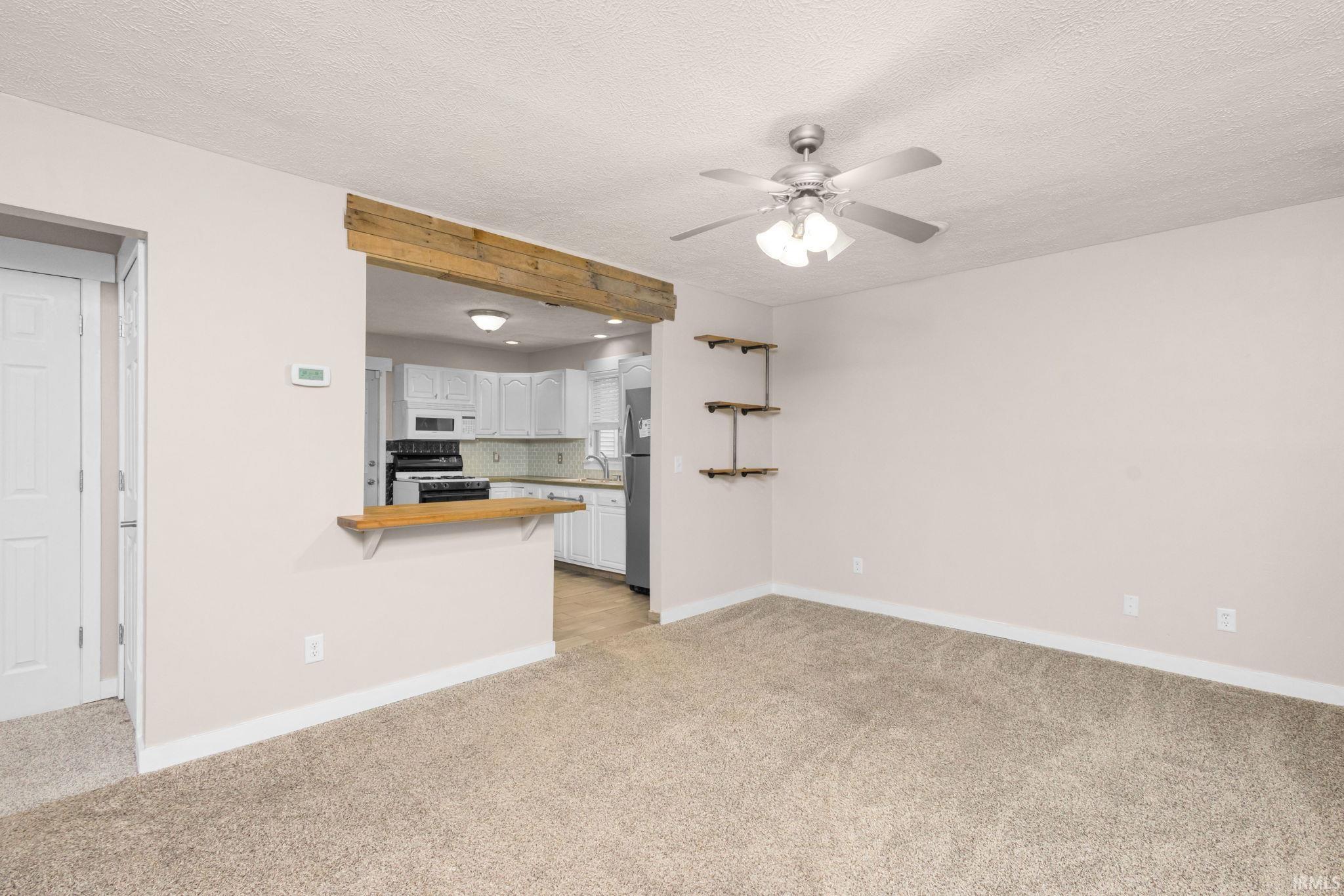 321 Barbie Street South Bend IN 46614