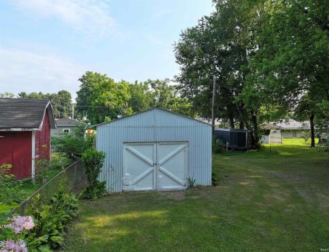 438 W Jefferson Street Winamac IN 46996