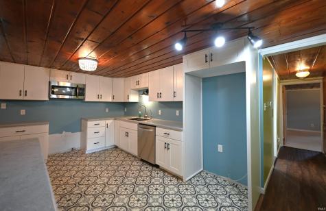 438 W Jefferson Street Winamac IN 46996