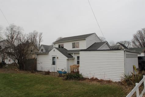 113 1/2 S Morton Street Kendallville IN 46755