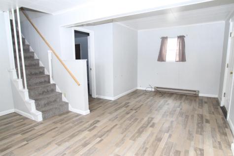 113 1/2 S Morton Street Kendallville IN 46755