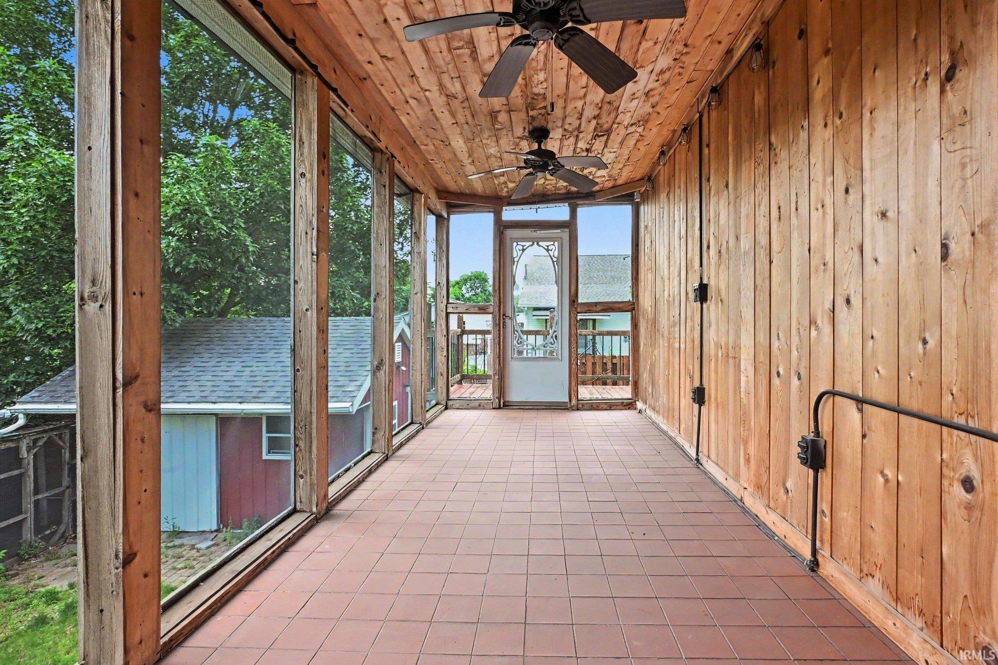 219 W Dewey Street Bremen IN 46506
