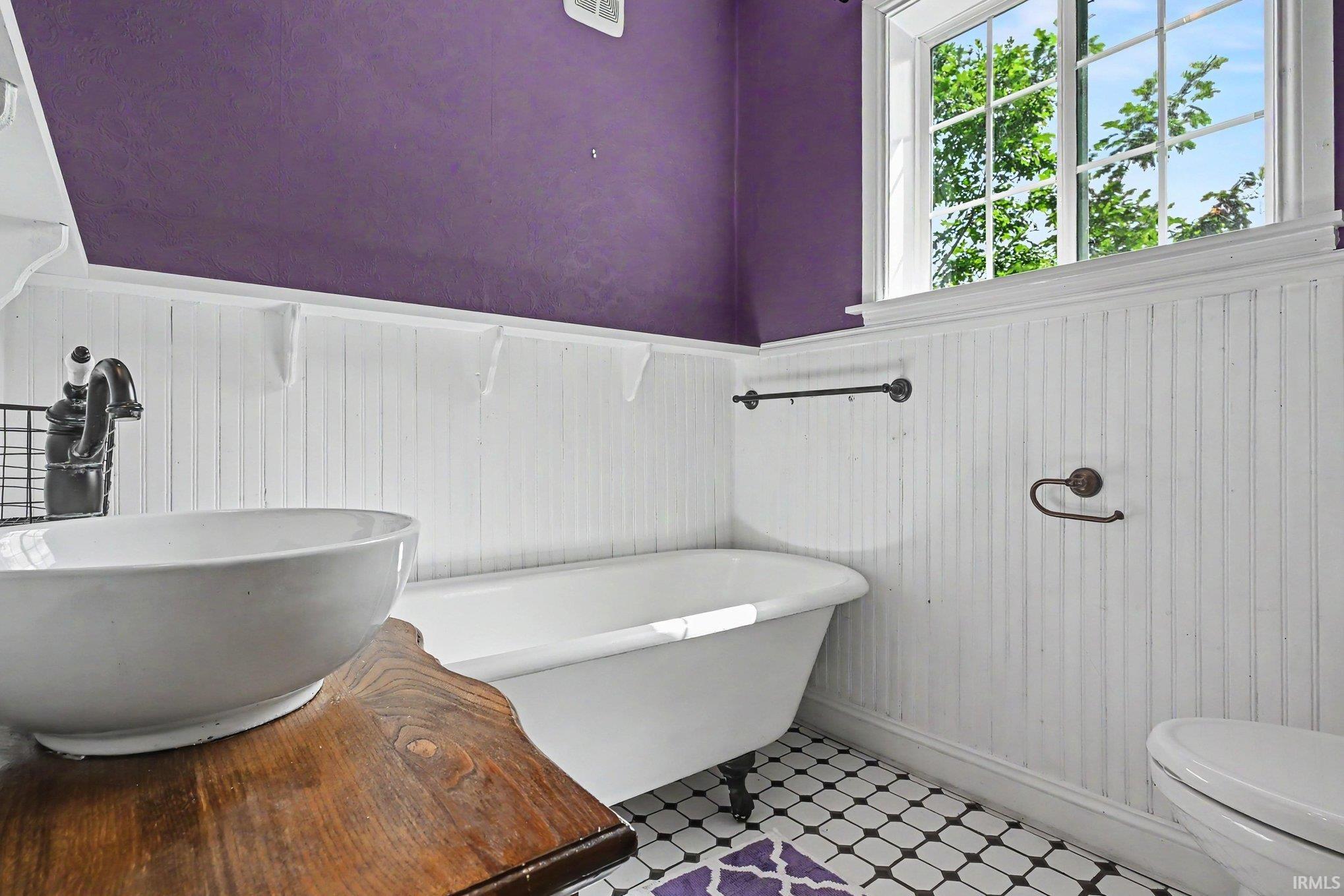 219 W Dewey Street Bremen IN 46506