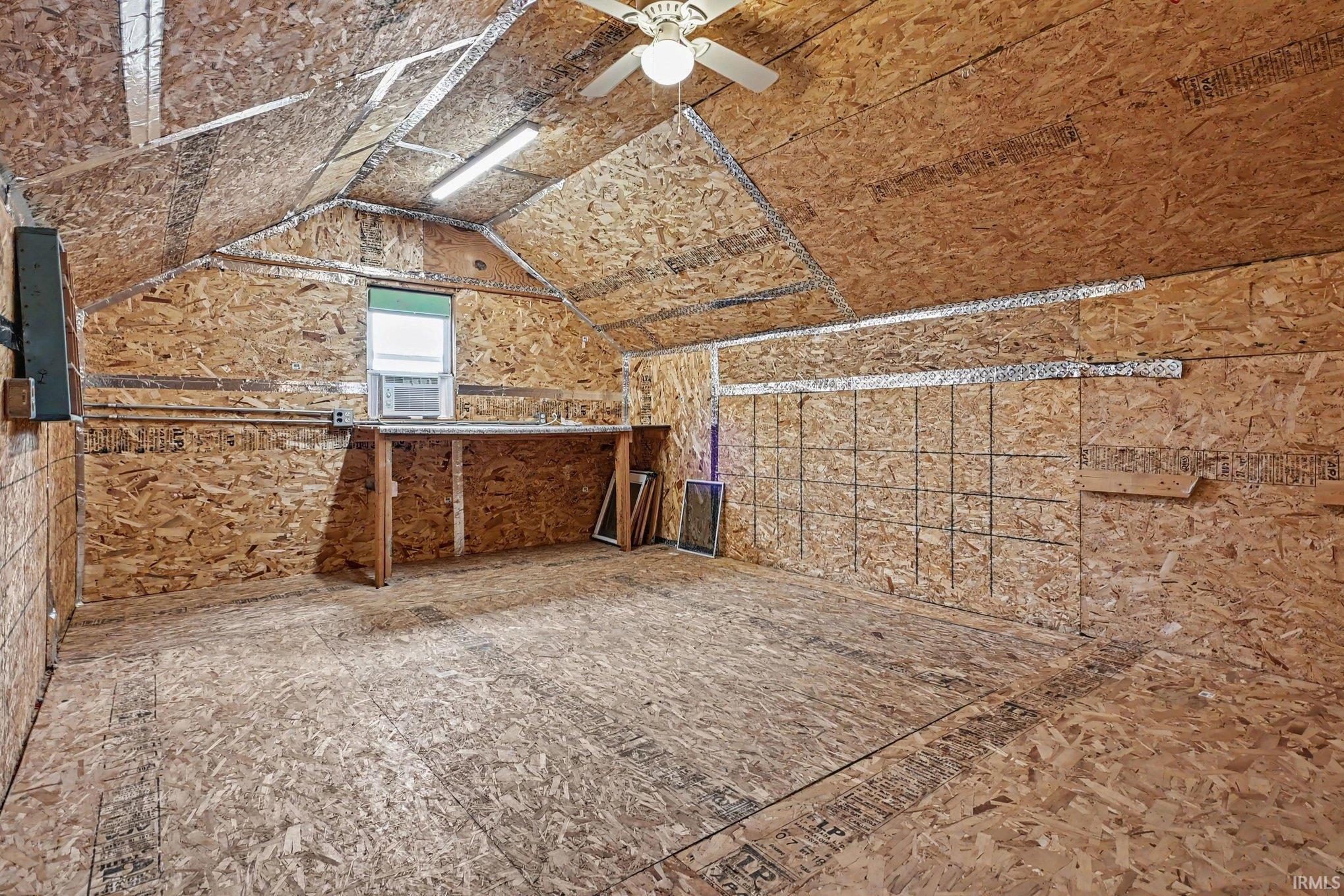 219 W Dewey Street Bremen IN 46506