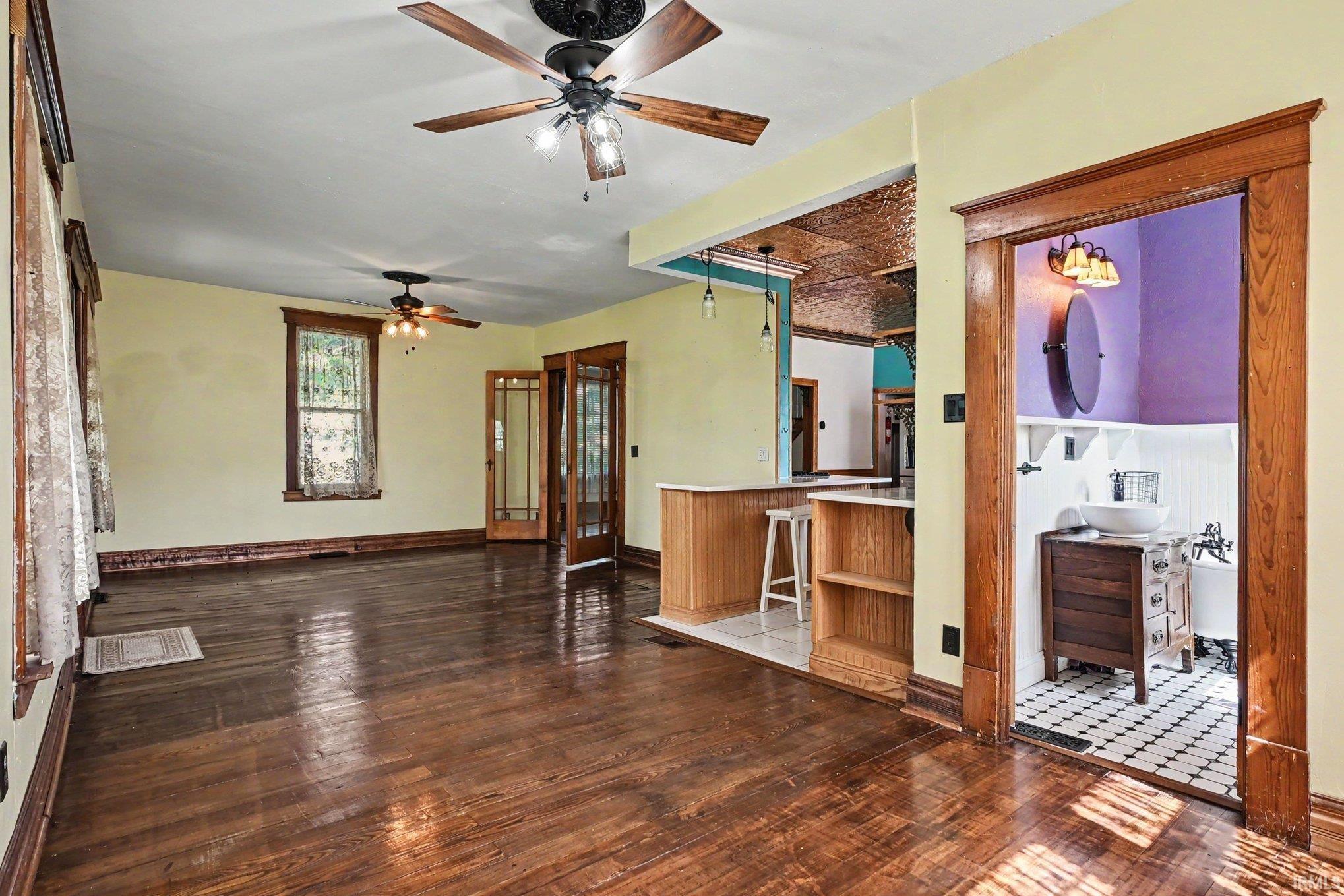 219 W Dewey Street Bremen IN 46506