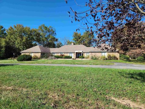 179 Shawswick Station Road Bedford IN 47421
