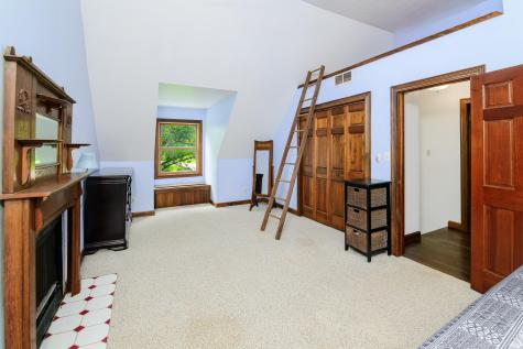 7667 S Rockport Road Bloomington IN 47403