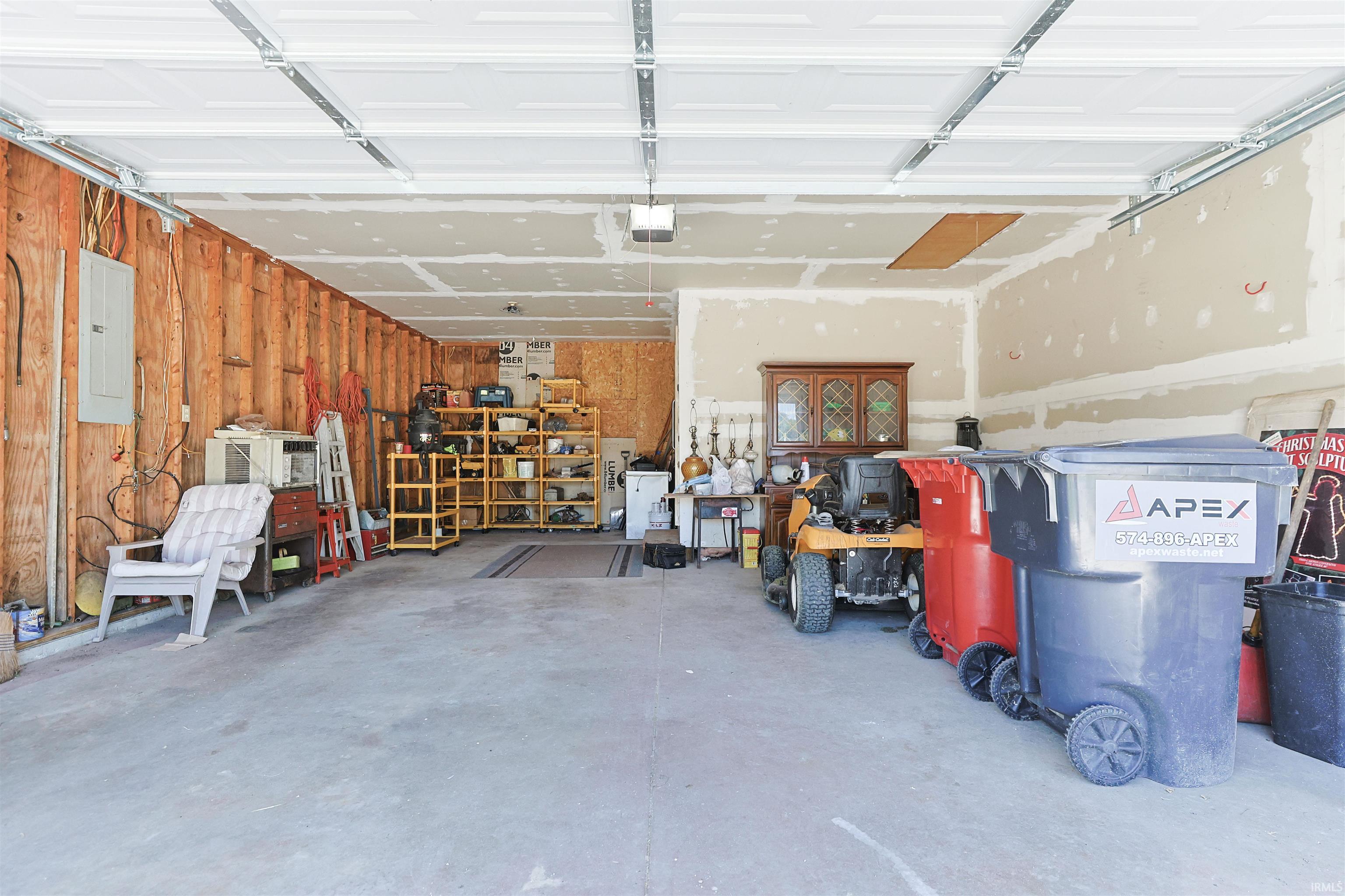 213 S Grand Street Lakeville IN 46536
