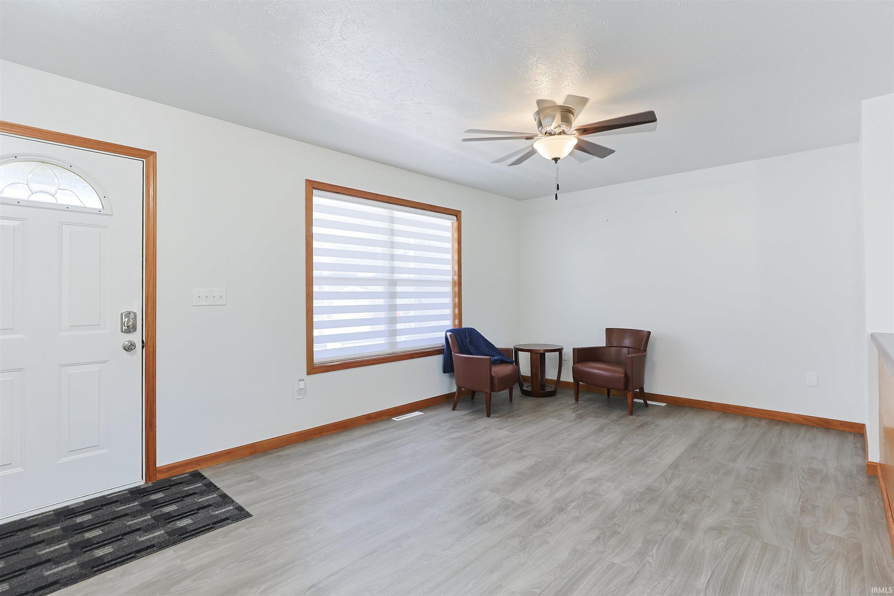 213 S Grand Street Lakeville IN 46536