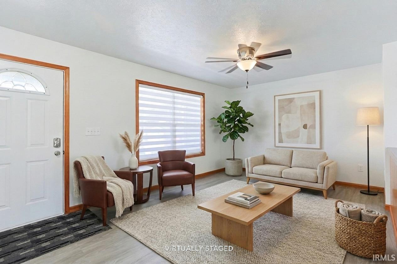 213 S Grand Street Lakeville IN 46536