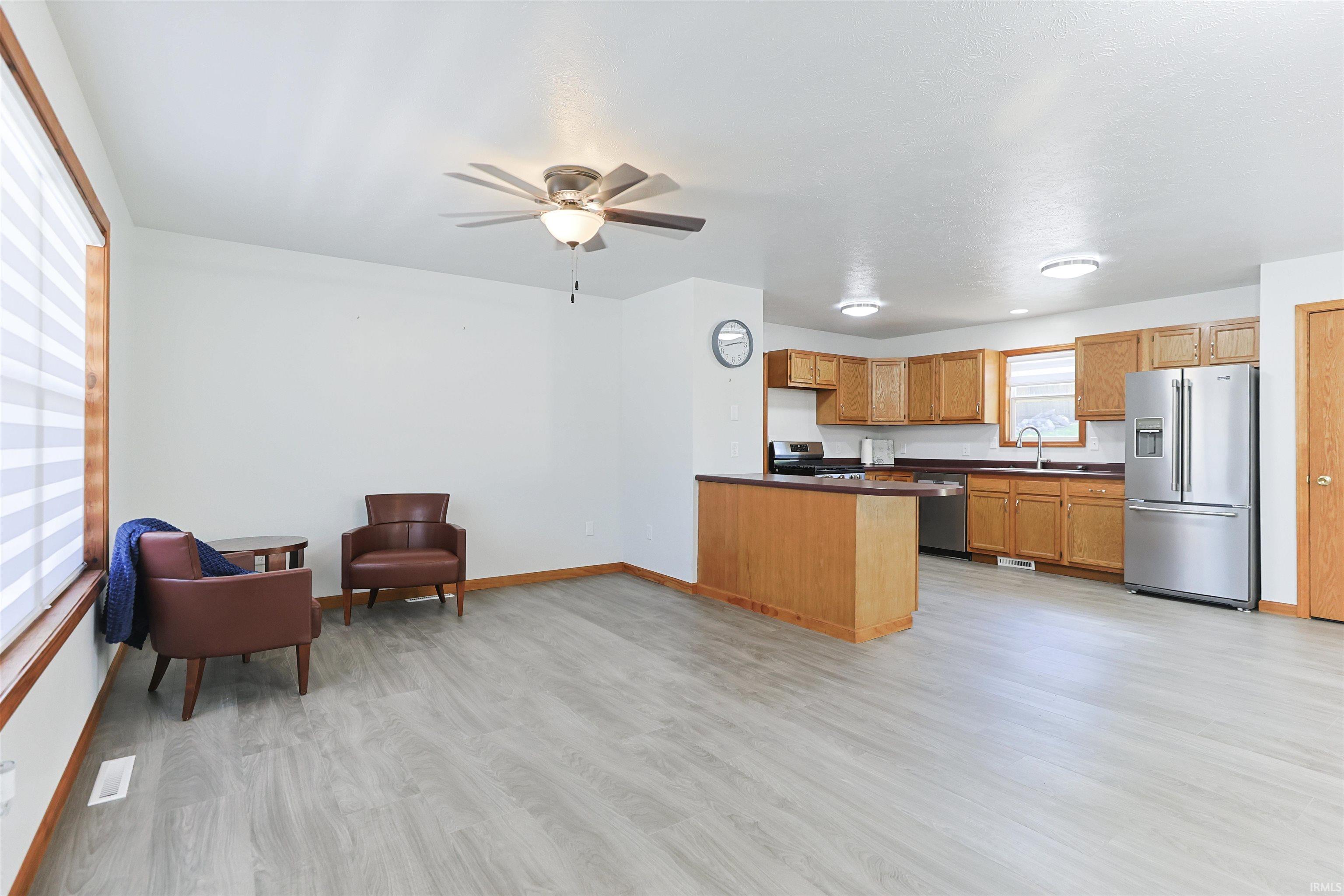213 S Grand Street Lakeville IN 46536