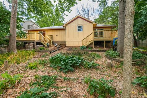 715 E Eddington Court Bloomington IN 47401
