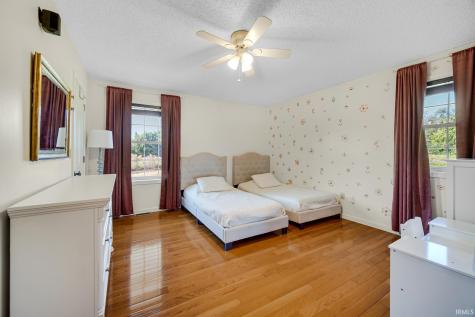 11880 Bluebird Trail Plymouth IN 46563
