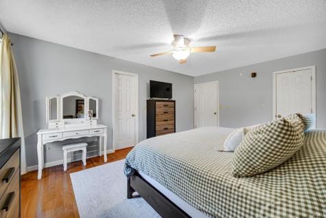 11880 Bluebird Trail Plymouth IN 46563