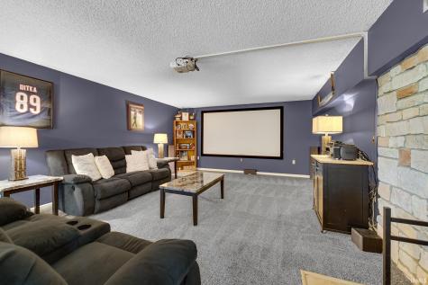 11880 Bluebird Trail Plymouth IN 46563