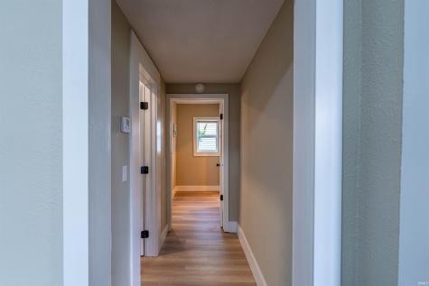206 N Fulton Street Parker City IN 47368