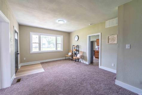 206 N Fulton Street Parker City IN 47368