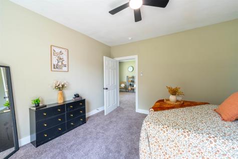 206 N Fulton Street Parker City IN 47368