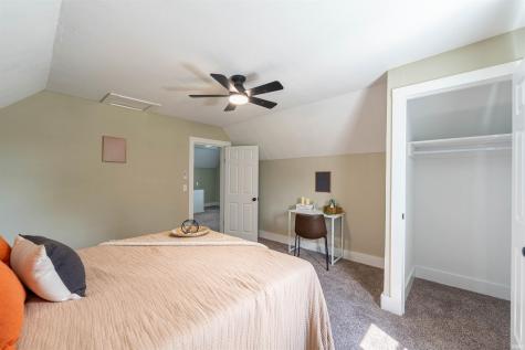 206 N Fulton Street Parker City IN 47368