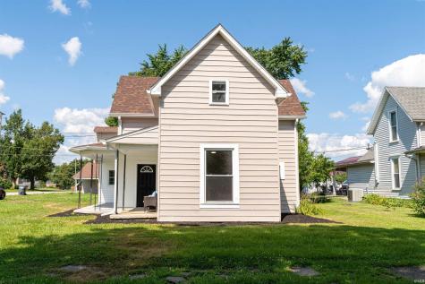 206 N Fulton Street Parker City IN 47368