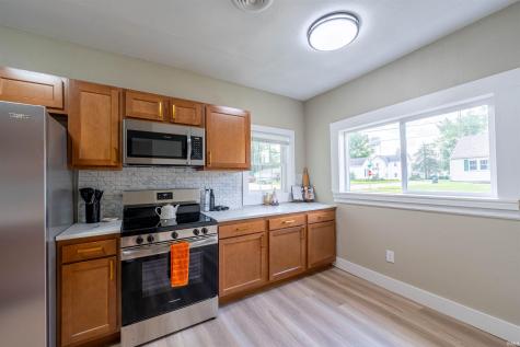 206 N Fulton Street Parker City IN 47368