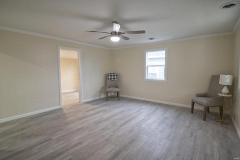 809 N Court Street Sullivan IN 47882