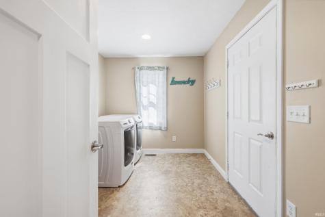 1560 Fox Run Court Spencer IN 47460