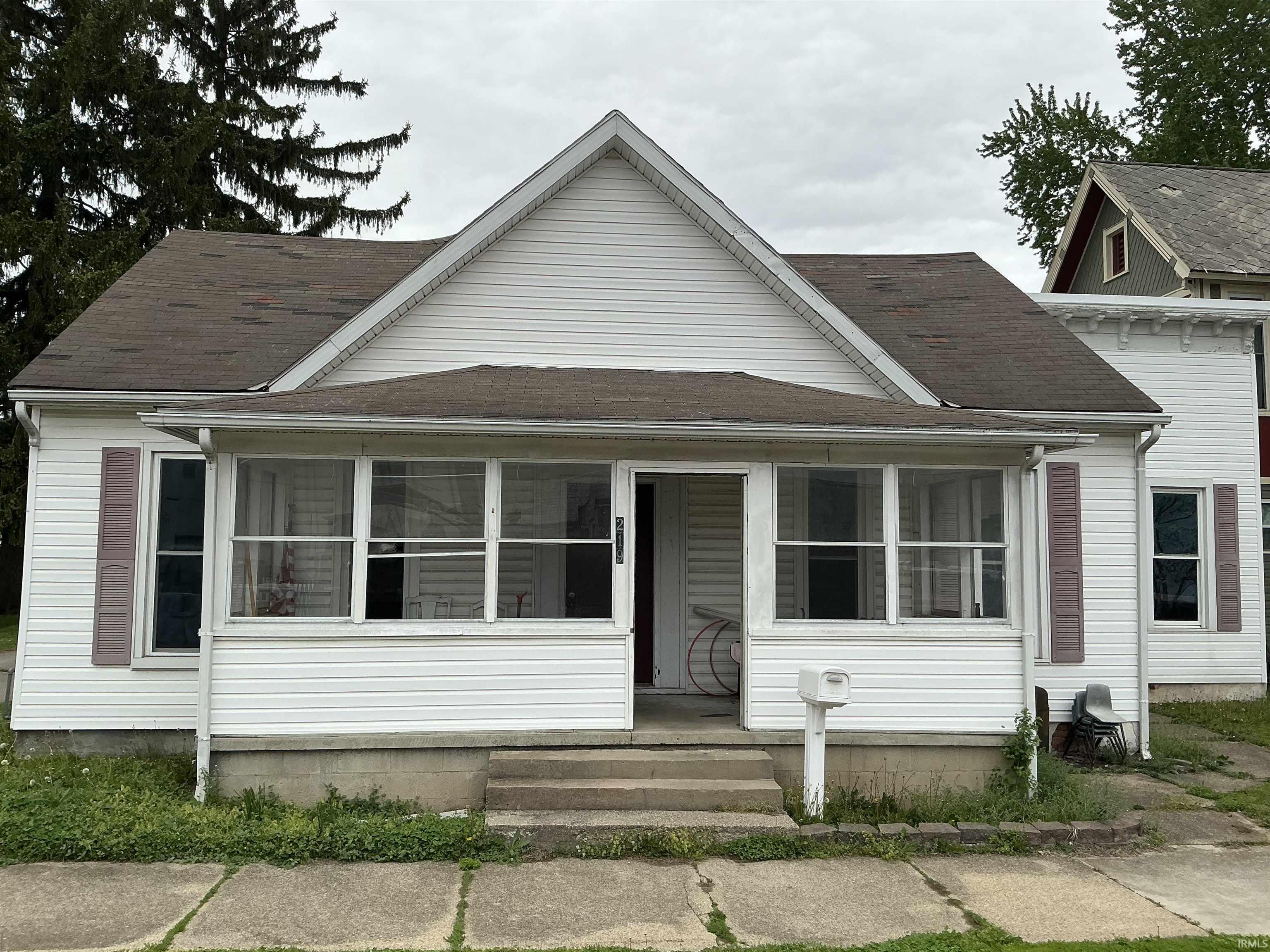 219 W Church Street Cambridge City IN 47327