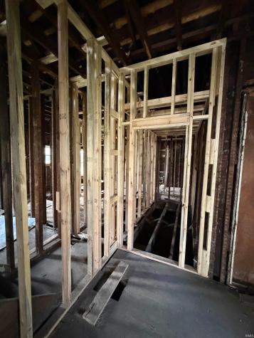523 S Elliott Street Muncie IN 47305
