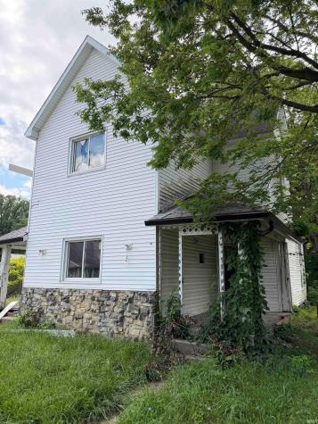 523 S Elliott Street Muncie IN 47305