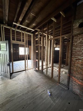 523 S Elliott Street Muncie IN 47305