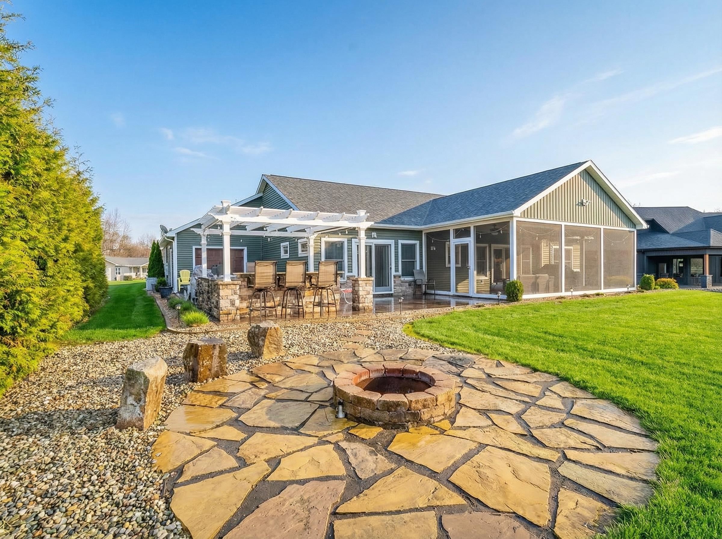 3640 S 1175 E Lagrange IN 46761