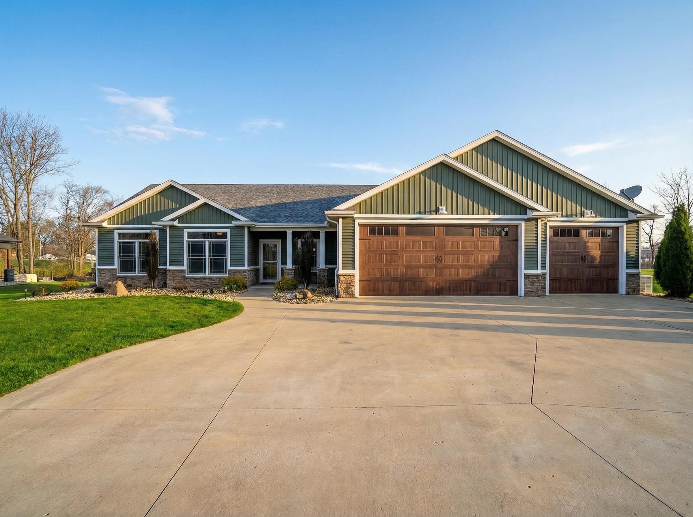 3640 S 1175 E Lagrange IN 46761