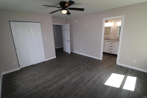 1653 E Jefferson Street Frankfort IN 46041