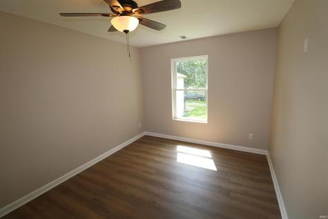 1653 E Jefferson Street Frankfort IN 46041