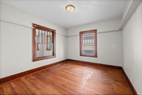 1134 S Waugh Street Kokomo IN 46902