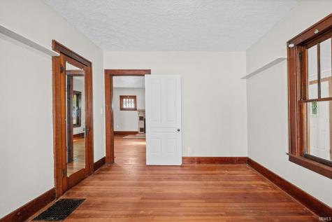 1134 S Waugh Street Kokomo IN 46902