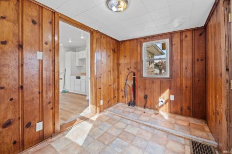 1134 S Waugh Street Kokomo IN 46902