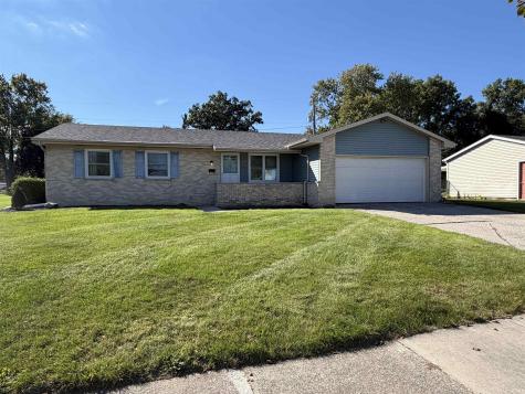 2109 Chochtimar Trail Fort Wayne IN 46808