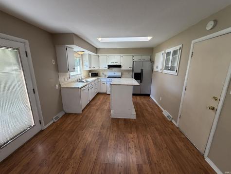 2109 Chochtimar Trail Fort Wayne IN 46808