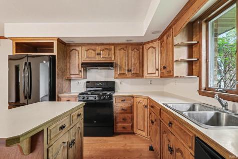 1767 N Cook Lane Monticello IN 47960