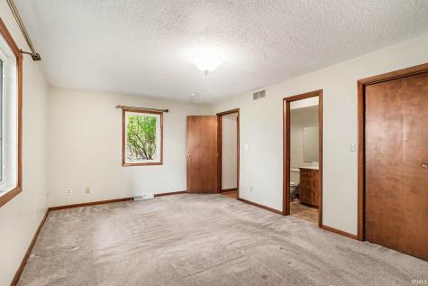 1767 N Cook Lane Monticello IN 47960